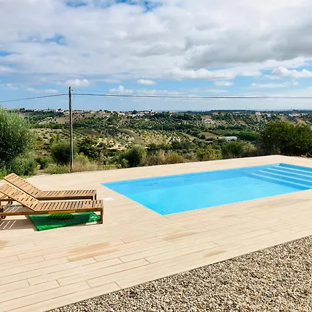 Εξοχικό σπίτι Casa Elo - Fresh-built With Pool Alcorochel