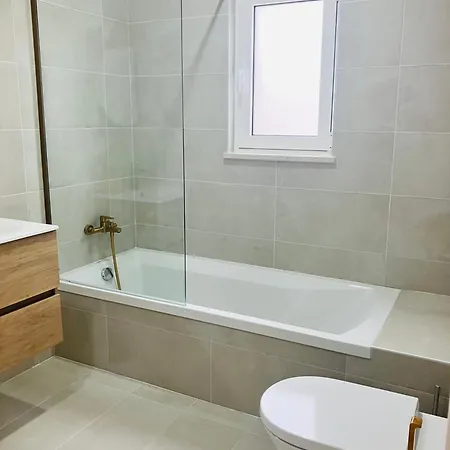 Casa Elo - Fresh-built With Pool